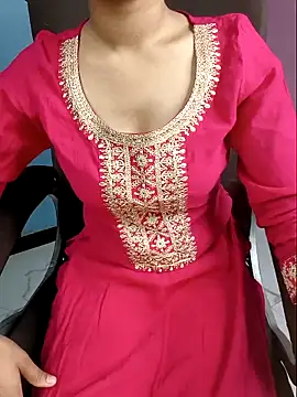 Snapshot of Aditi_1 chatting on May 25, 2026, 12:43 am Aditi 1 online show from May 25, 2026, 12:43 am