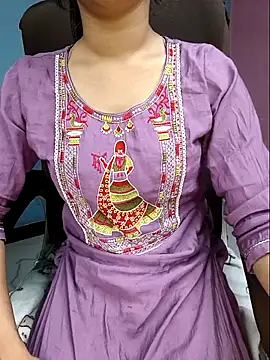 Snapshot of Aditi_1 chatting on April 21, 2026, 1:42 am Aditi 1 online show from April 21, 2026, 1:42 am