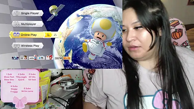 Snapshot of Cupcakecutie449 chatting on November 8, 2025, 5:55 am Cupcakecutie449 online show from November 8, 2025, 5:55 am