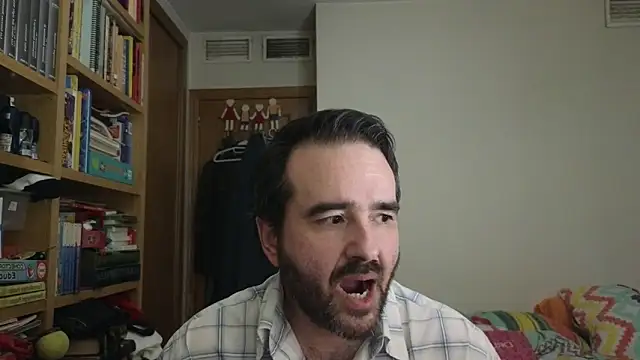 curiosillo83 online show from July 1, 2026, 8:09 pm