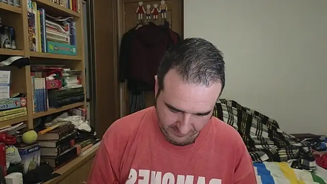 Snapshot of curiosillo83 chatting on April 18, 2026, 8:20 pm curiosillo83 online show from April 18, 2026, 8:20 pm