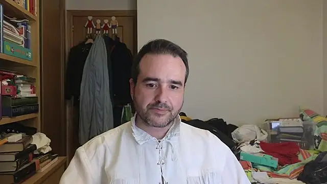Snapshot of curiosillo83 chatting on May 24, 2026, 1:55 pm curiosillo83 online show from May 24, 2026, 1:55 pm