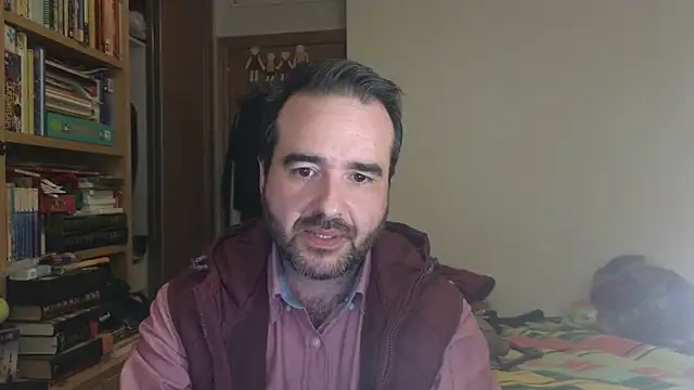 curiosillo83 online show from December 3, 2025, 3:22 pm