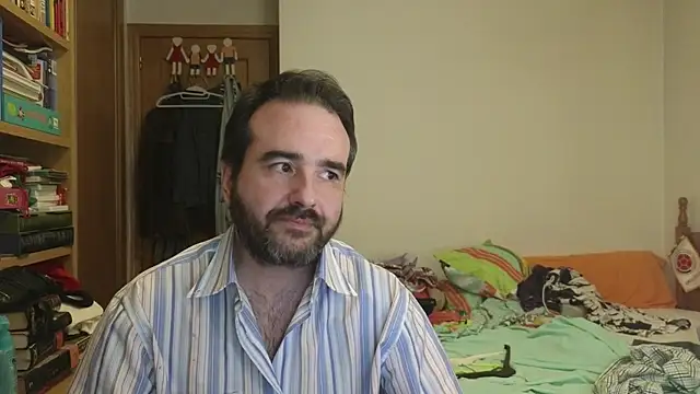 curiosillo83 online show from July 8, 2026, 2:29 pm