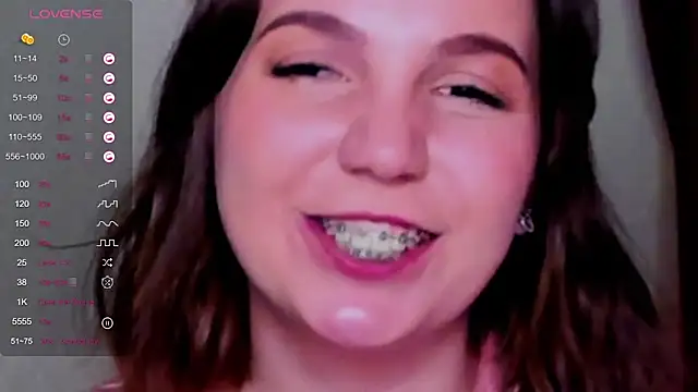 KindHazelHere  online show from March 22, 2025, 11:20 pm