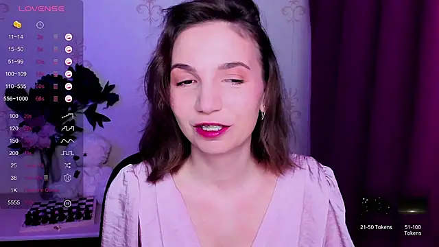 KindHazelHere  online show from March 25, 2026, 8:19 pm