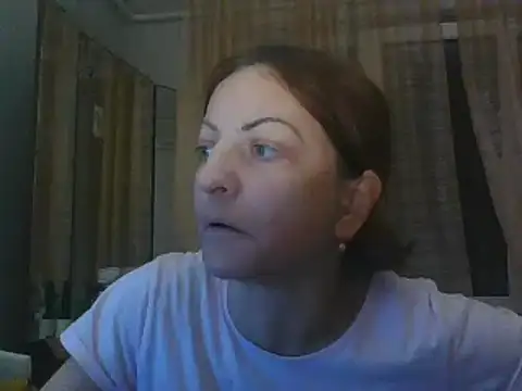 Snapshot of ShawnaAdams chatting on February 26, 2025, 5:10 pm ShawnaAdams online show from February 26, 2025, 5:10 pm