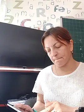 ShawnaAdams online show from May 22, 2026, 6:33 am