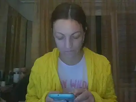 Snapshot of ShawnaAdams chatting on February 23, 2025, 5:29 pm ShawnaAdams online show from February 23, 2025, 5:29 pm