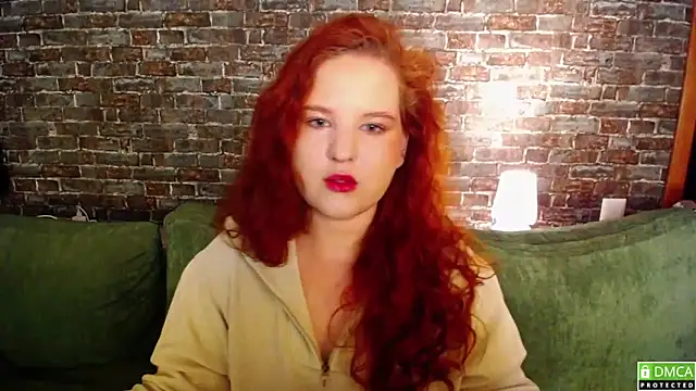 FlowerOfFreedom  online show from December 17, 2025, 5:01 am