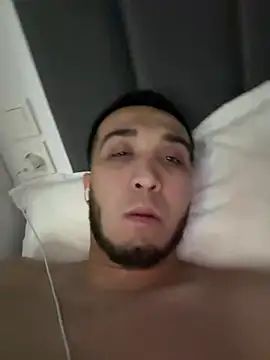 Doreen070 online show from March 20, 2026, 11:28 pm