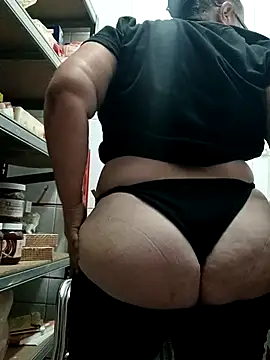 Snapshot of eroticjessitop chatting on November 5, 2025, 7:06 pm eroticjessitop online show from November 5, 2025, 7:06 pm