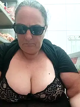 Snapshot of eroticjessitop chatting on November 1, 2025, 4:56 pm eroticjessitop online show from November 1, 2025, 4:56 pm