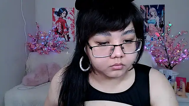 Snapshot of Moertomlly chatting on March 15, 2026, 5:36 am Moertomlly online show from March 15, 2026, 5:36 am