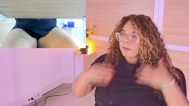  nickypurple  online show from December 19, 2025, 7:16 pm