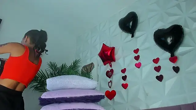 Hellen Sky online show from April 9, 2026, 7:09 pm