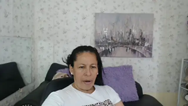 Snapshot of mature_martina chatting on June 27, 2026, 8:48 pm mature martina online show from June 27, 2026, 8:48 pm