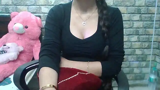 Sexy iknoor online show from January 7, 2026, 4:39 am