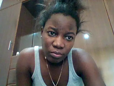 Alessandrajenna online show from April 19, 2026, 8:59 am