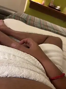 yourheroforfun online show from December 15, 2025, 8:14 pm