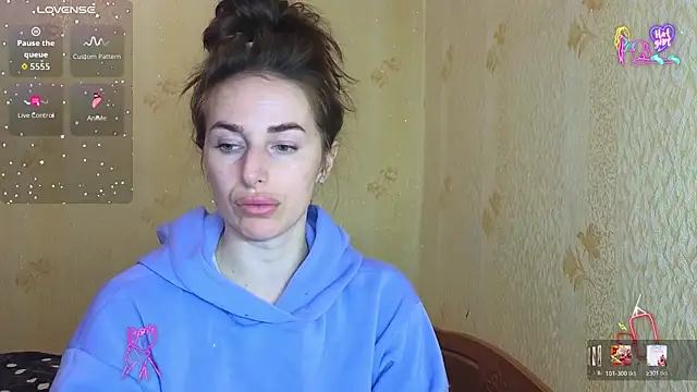 Snapshot of xx_adrihanna_xx chatting on March 19, 2026, 5:13 pm xx adrihanna xx online show from March 19, 2026, 5:13 pm