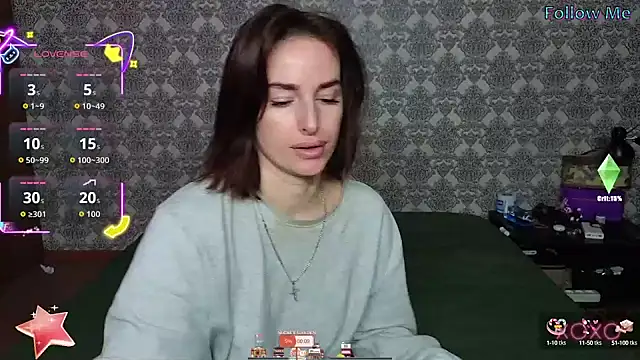 xx adrihanna xx online show from October 13, 2025, 7:21 am