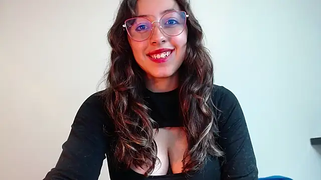 Snapshot of kute_Aliz chatting on March 14, 2025, 12:32 am kute Aliz online show from March 14, 2025, 12:32 am