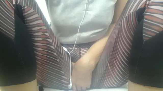 Web Lady online show from May 22, 2026, 5:38 am