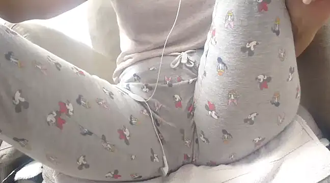 Snapshot of Web_Lady chatting on March 3, 2025, 8:00 pm Web Lady online show from March 3, 2025, 8:00 pm