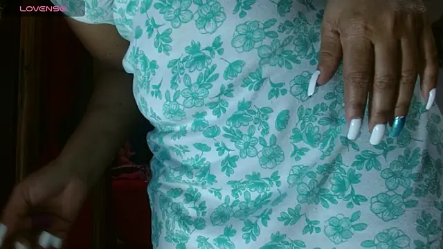 wendy rivera  online show from September 20, 2025, 12:10 pm