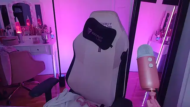 Snapshot of rachelbrooksxx chatting on February 1, 2026, 6:17 pm rachelbrooksxx online show from February 1, 2026, 6:17 pm