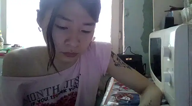 CarlyJoy online show from March 22, 2025, 12:35 pm