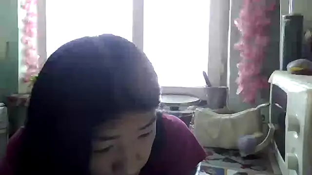 CarlyJoy online show from October 14, 2025, 10:38 am