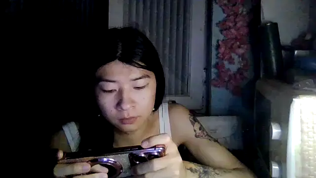 CarlyJoy online show from May 27, 2026, 4:25 pm