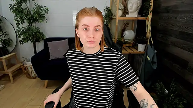 Mira  Blush online show from March 15, 2025, 6:36 am