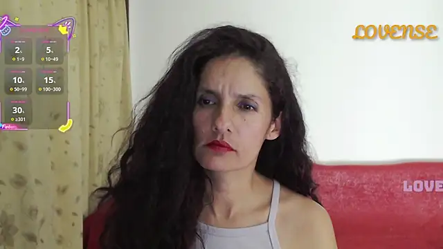 catalina duran1 online show from October 9, 2025, 6:25 am