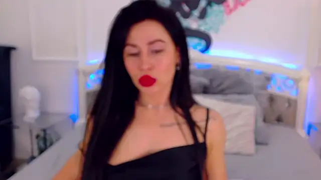 CrissyTaylor online show from February 7, 2025, 5:20 am