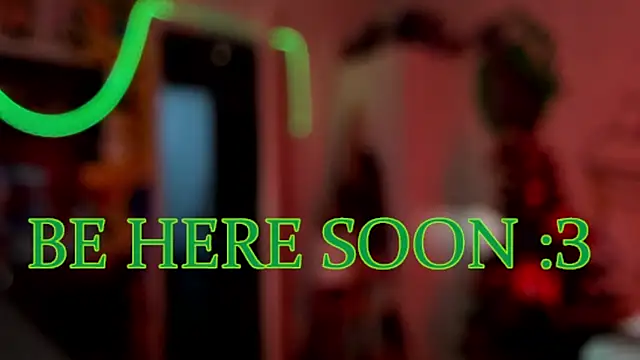 Snapshot of Sunny_Mouse_ chatting on December 18, 2025, 6:23 pm Sunny Mouse online show from December 18, 2025, 6:23 pm