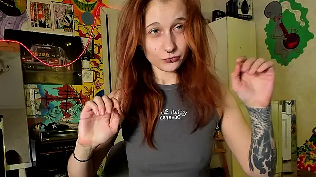 Snapshot of Sunny_Mouse_ chatting on February 19, 2026, 5:32 pm Sunny Mouse online show from February 19, 2026, 5:32 pm