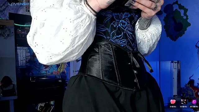 Sunny Mouse  online show from October 13, 2025, 5:03 pm