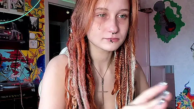 Sunny Mouse  online show from October 3, 2025, 1:12 pm