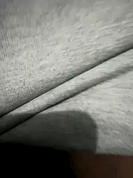 Yurt000 online show from November 10, 2025, 6:46 pm