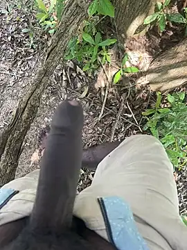 Yurt000 online show from March 18, 2025, 7:55 am