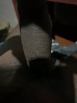 Yurt000 online show from March 22, 2025, 6:58 pm