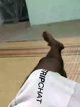 SILENT FUCKER 01 online show from March 9, 2025, 5:28 pm