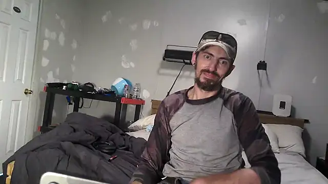 Snapshot of Bi_curious86 chatting on November 16, 2025, 4:50 am Bi curious86 online show from November 16, 2025, 4:50 am