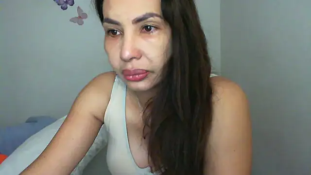 Snapshot of salome__milf chatting on April 12, 2026, 8:17 am salome milf online show from April 12, 2026, 8:17 am