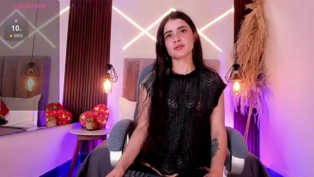 dasha-rodrigues online show from July 6, 2026, 3:25 pm