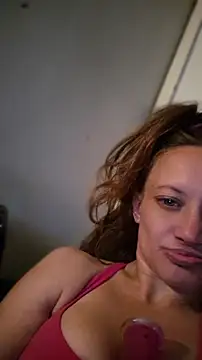 moodynympho online show from April 5, 2026, 8:21 am