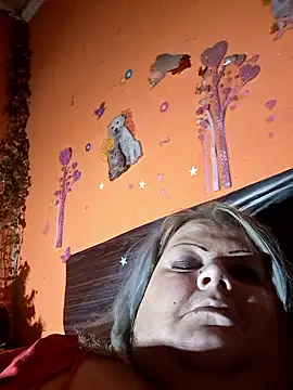 Snapshot of ducicsajsziii chatting on January 19, 2026, 6:39 am ducicsajsziii online show from January 19, 2026, 6:39 am